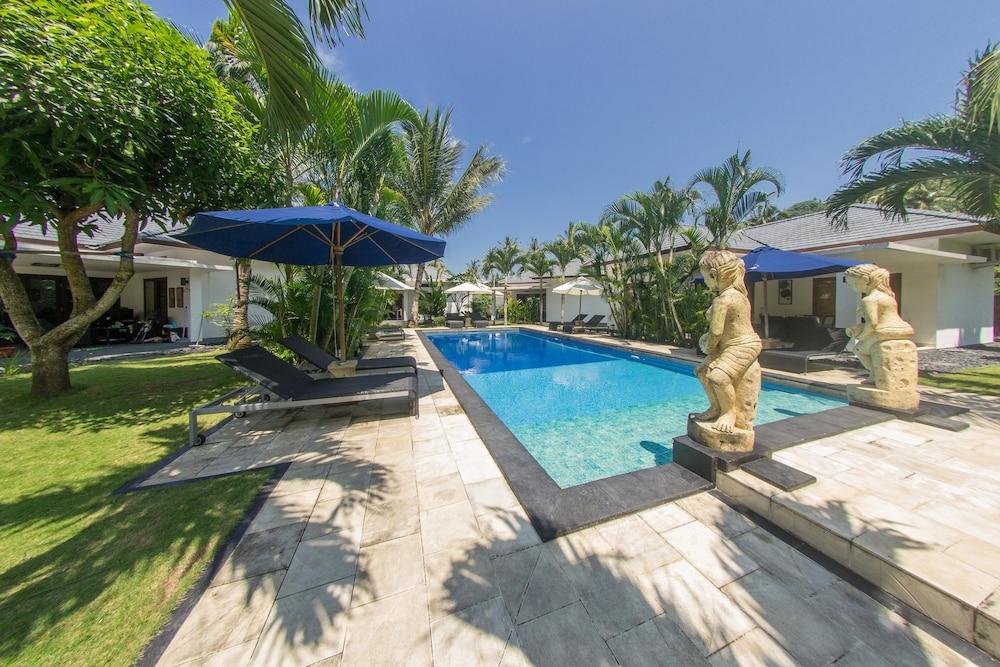 Dream Estate Resort Senggigi Dış mekan fotoğraf